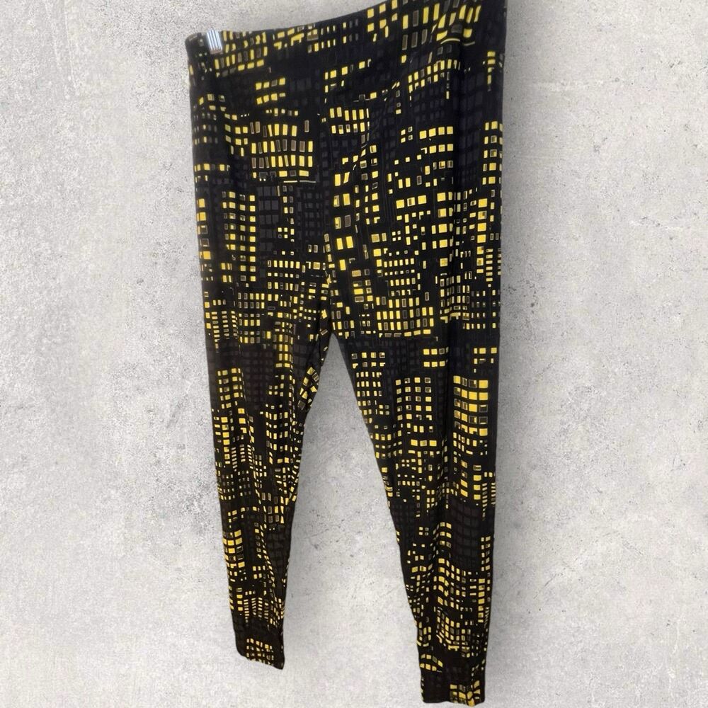 LuLaRoe Leggings-Size Tall & Curvy -Super Soft & Stretch-Many Styles/Colors NWT - Picture 3 of 6